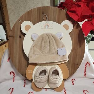 WANDER&DREAM HAT AND BOOTIES SET